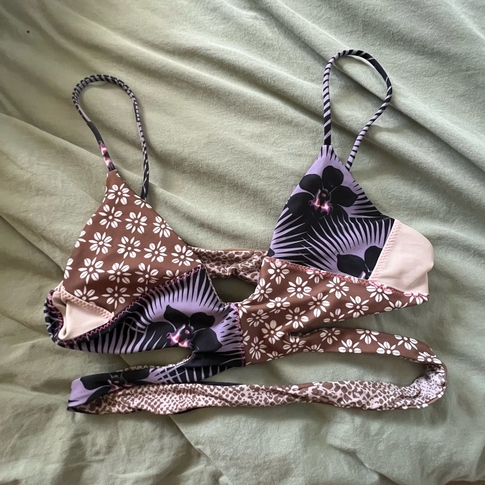 Acacia Top